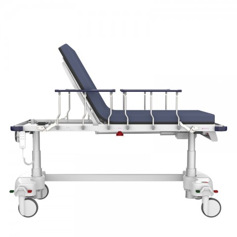 <h5 class="lightbox-heading">Excellent high height</h5>Preserve your back and raise a patient up to your best working height.<div class="d-none d-lg-block">Lifting the platform height up to 940mm (plus an extra 100mm for the mattress pad thickness), helps you to examine and treat your patient without having to stoop over, ensuring easy access and less stress. The backrest travels from 0 to 85 degrees with emergency CPR quick release.</div>