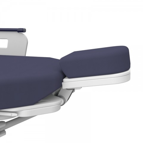 <h5 class="lightbox-heading">Adjustable headrest</h5>Excellent high, low and tilt adjustment for easy patient positioning. Showing optional flat cushion.<div class="d-none d-lg-block"></div>